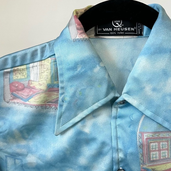 VINTAGE 1970S VAN HEUSEN PRINTED NYLON SHIRT in Sky Blue-Size Mens Small - Picture 7 of 13